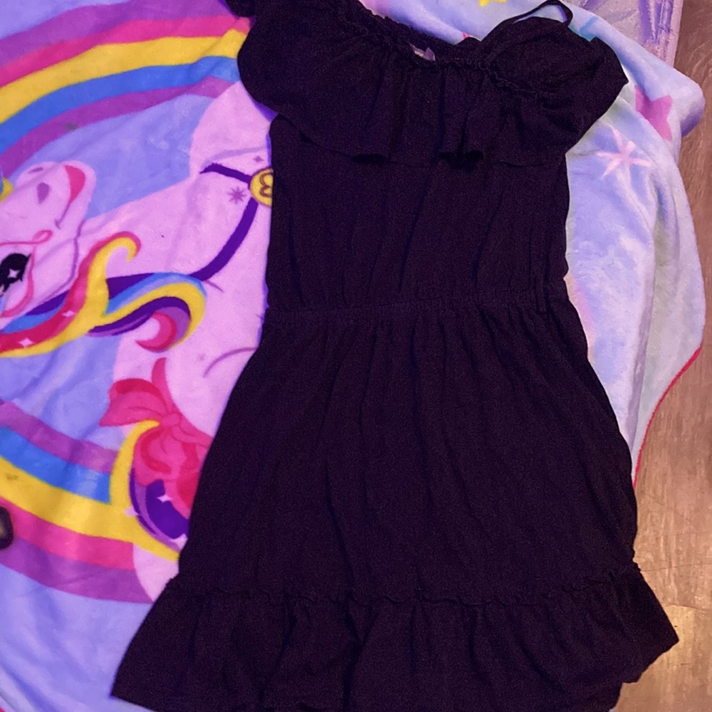 Cute black dress